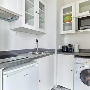 Le Marais By Prestige Apartment
