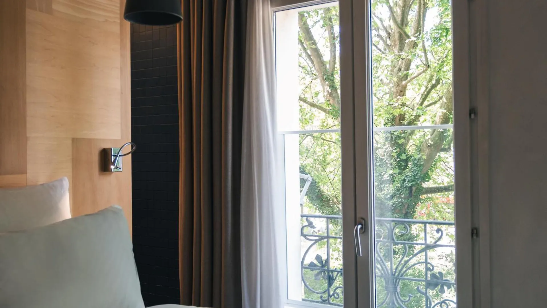 ***  Le Citizen Hotel Paris France